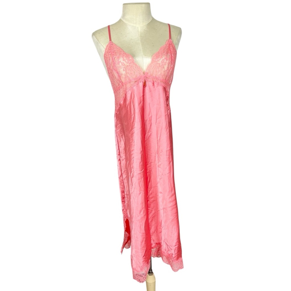 Victoria’s Secret pink lingerie slip dress‎ Pink lace sexy romantic large
